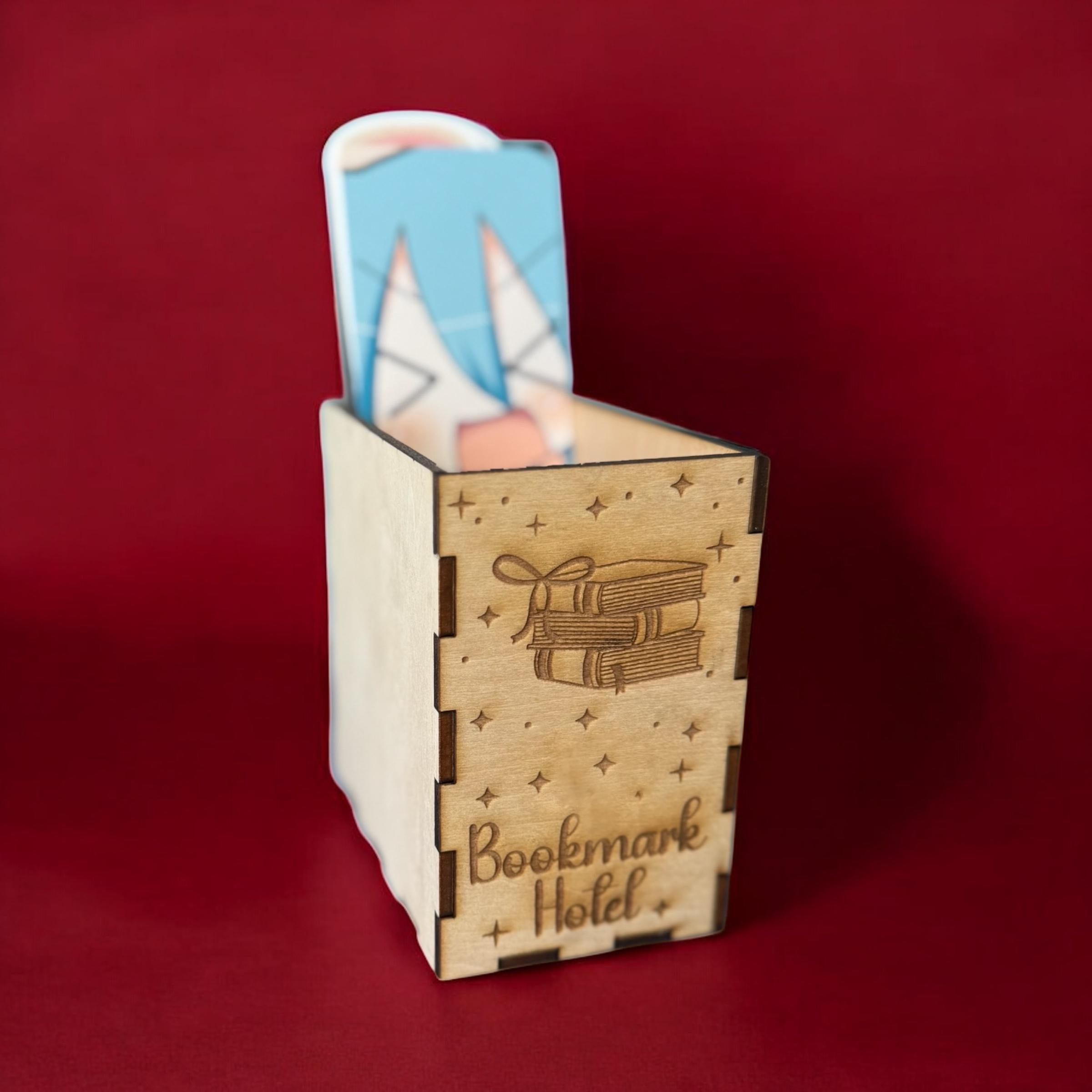 Personalized Name Engraved Book Nook Bookmark Organizer for Bookshelf Decor