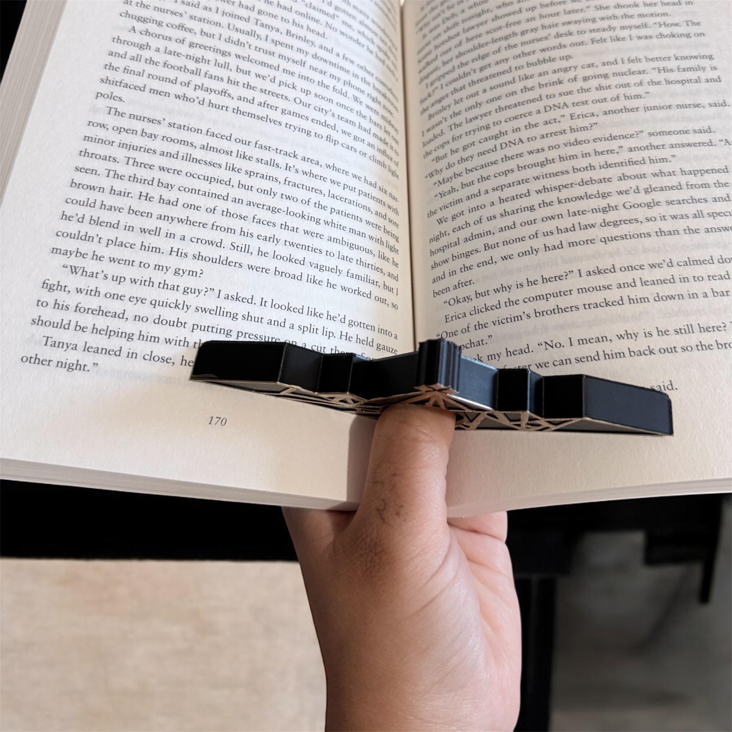 Velaris Themed Thumb Page Holder ACOTAR Inspired Mountain Book Buddy Reading Accessory Fantasy Reader Gift Crescent City Fan Gift