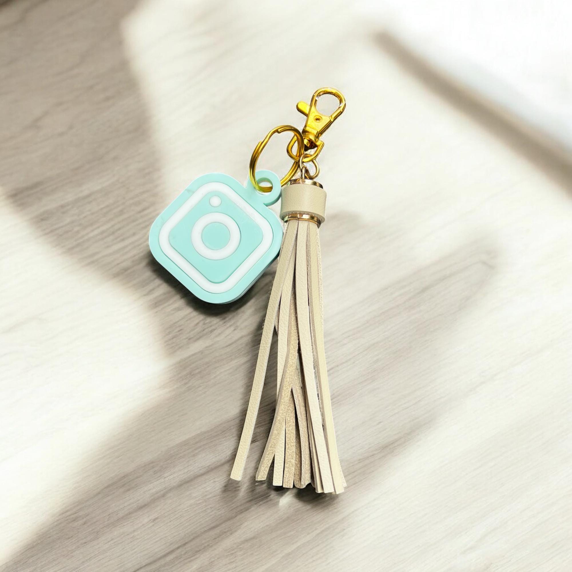 Custom NFC Social Media Keychain: Acrylic Digital Business Card Tag