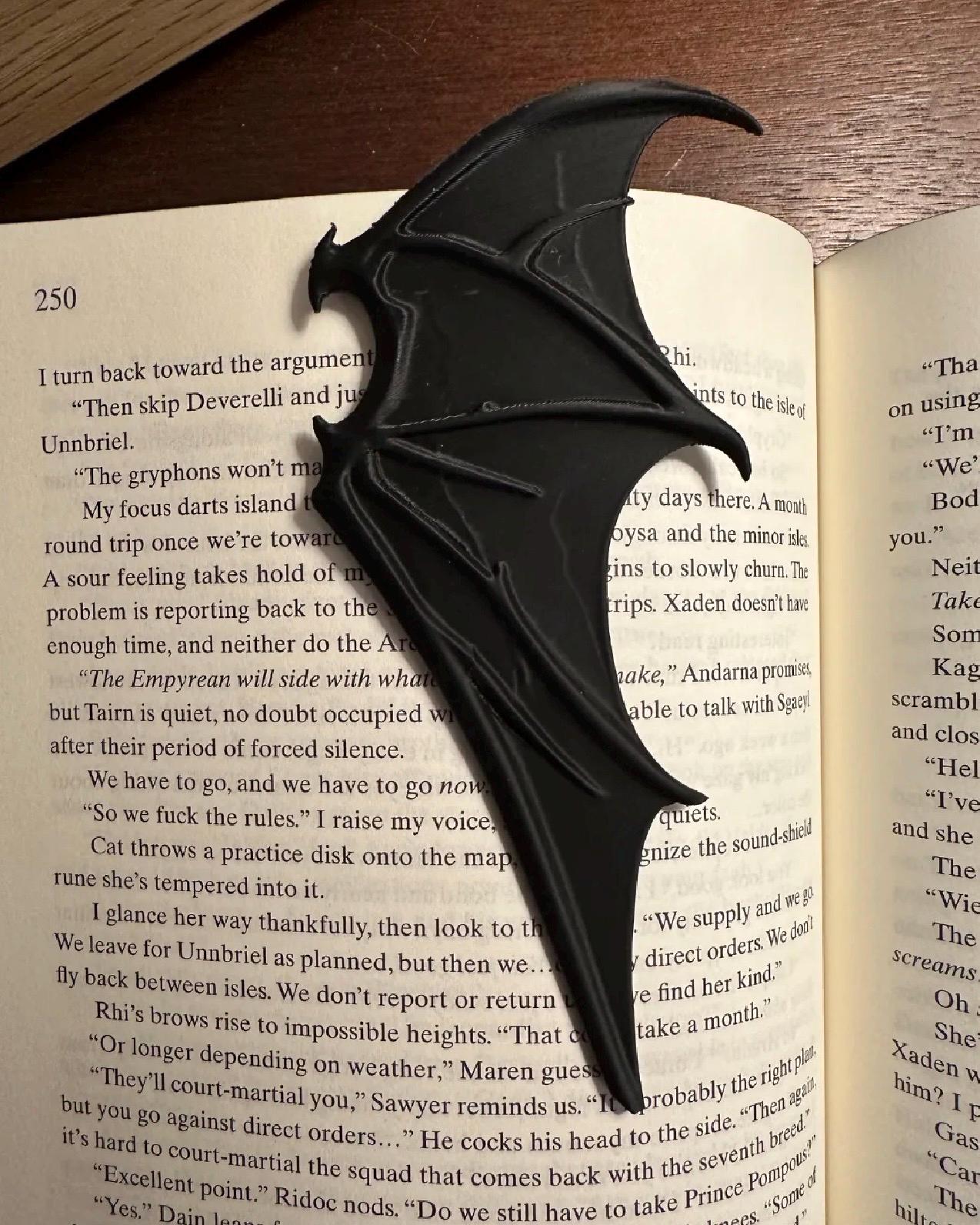 Bat Wing Bookmark Gothic Accessory Reading Marker Spooky Page Gift ACOTAR Inspired Literature Item Creepy Reading Novelty Present